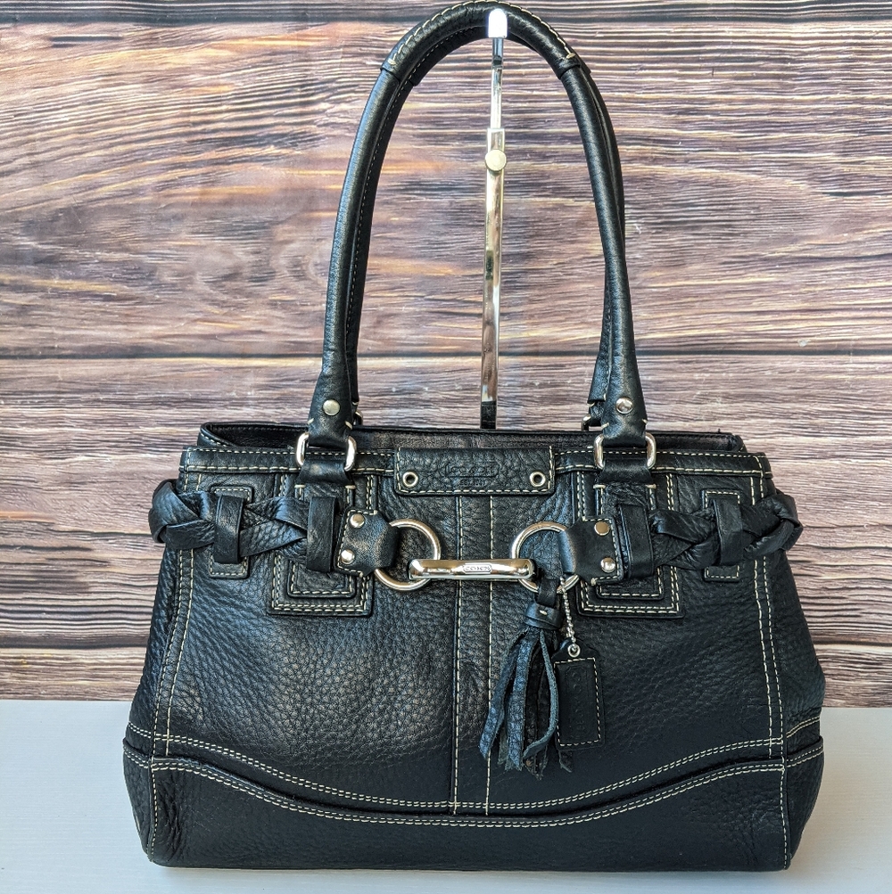 🌺Coach Hamptons black pebbled leather satchel, style number F13084